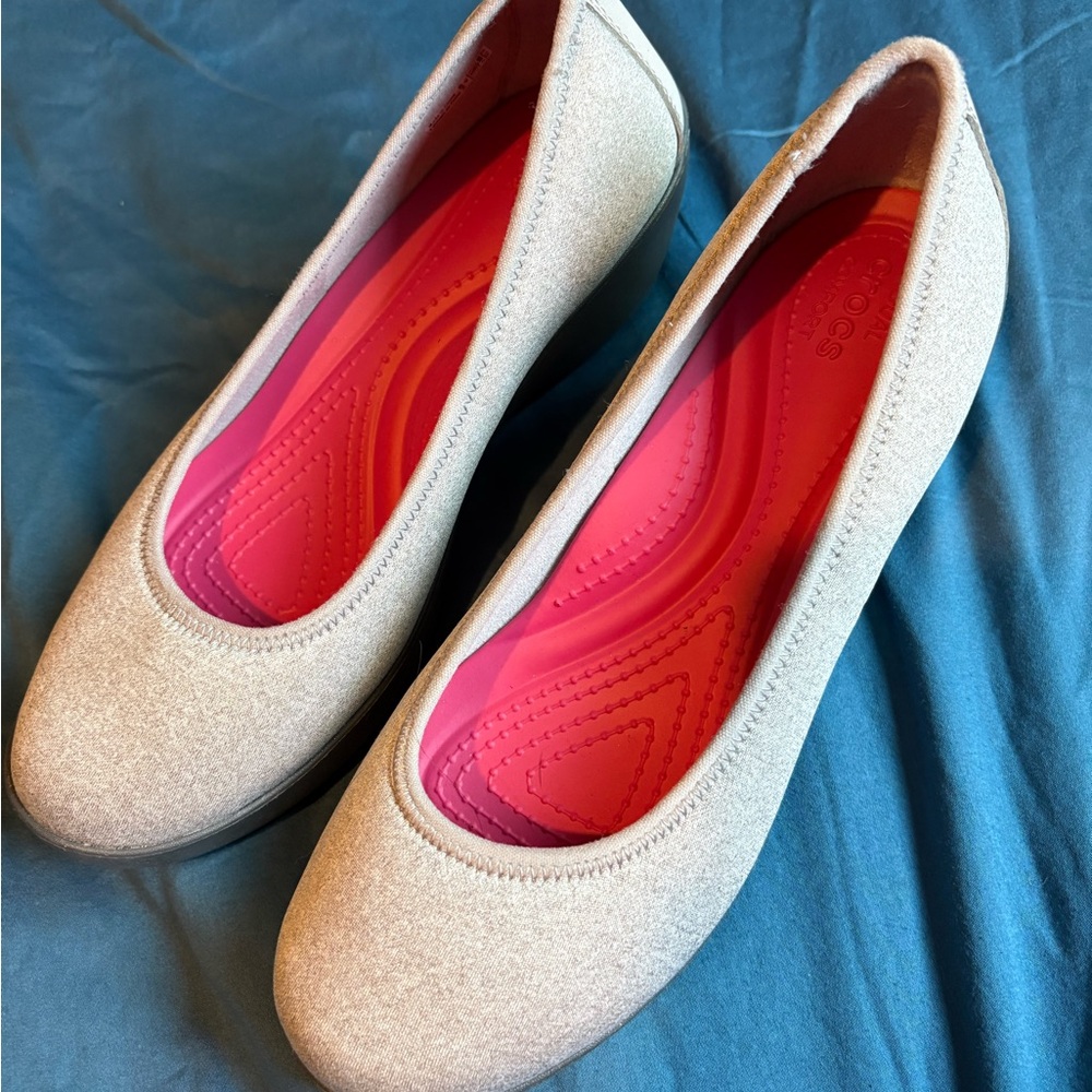 CROCS Gray Wedge Shoes Versatile Slip-On Comfort